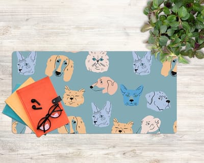 Coloray Bureau Onderlegger - Honden en katten Bureau Onderlegger XXL - 90 cm x 45 cm - Veelkleurig Bureau Onderlegger - Computer Mat - Bureau Pad - Bureau Mat - Bureaumat