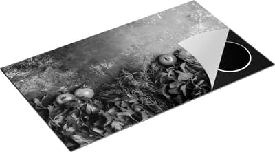 Chefcare Inductie Beschermer Groene Sla met Tomaten op Grijze Marmer - Zwart Wit - 90x50 cm - Afdekplaat Inductie - Kookplaat Beschermer - Inductie Mat