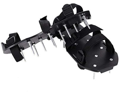 Gazonbeluchter Sandalen - Nagelschoenen Dekvloer - Gazon Verbeteren - 13 Stevige Spikes Per Schoen - Universele Maat - Groen Zwart