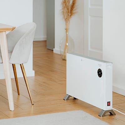 LCD elektrische convectorverwarmer, afstandsbediening, 2000 W, timer, veilig, wit en grijs, IPX24, stil, hoge kwaliteit