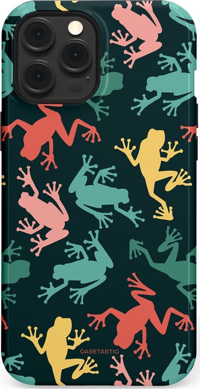 Casetastic Hoesje Geschikt voor Apple iPhone 12 Pro Max Magsafe - Stijlvolle Beschermende Duo-layer Case - Regenwoud Kikkers