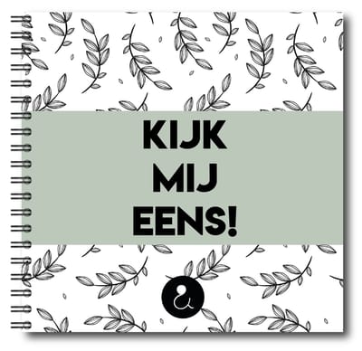 Studio Ins & Outs 'Kijk mij eens' 1-4 jaar opgroeiboek - Groen