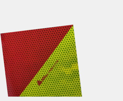 Chevron folie V-8013 Geel/Rood | Avery Dennison Rechtswijzend / 1220mm / 1m