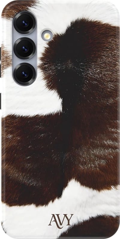 AVY Hoesje geschikt voor Samsung Galaxy S25 Plus | Rodeo Muse | Koe | Bruin & Wit | Hard Shell Back Cover | Compatibel met MagSafe & Qi2