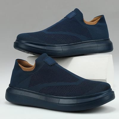 Baskets d'été pour hommes et femmes Respirantes Tennis Unisexe Chaussures de marche Couple Mocassins décontractés Super légères Confortables 45 bleu foncé