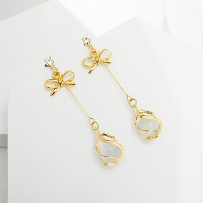 Mode Ronde Opaal Kraal Hanger Oorbellen voor Vrouwen Feest Strass Holle Strik Hangende Oorbellen Gouden Feest Lange Sieraden beige