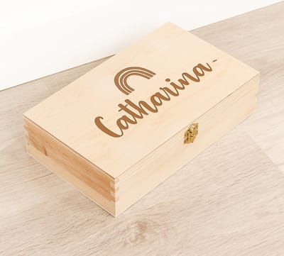 Houten kistje 'Catharina' Regenboog - Tekenkist - Herinneringsdoos - Kraamcadeau - Knutseldoos - Memorybox - Baby - Geboorte