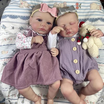Babypoppen Tweeling - Reborn poppen - Kinderen ontwikkelen - Volledig siliconen lichaam - 50 cm - Katoenen kleding