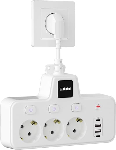 EU stopcontactverdeler met 3 aparte schakelaars - 3-voudige Schuko meervoudige stekker met 2 USB-aansluitingen - overspanningsbeveiliging stopcontactadapter voor thuis - kantoor en reis