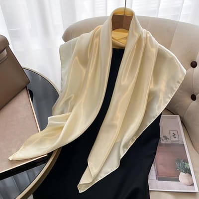 Effen Kleur Mode Elegante Sjaal Vierkante Sjaal Voor Vrouwen Zomer Zon Bescherming Hijab Necksjaal Vrouwelijke Wraps Bandana white