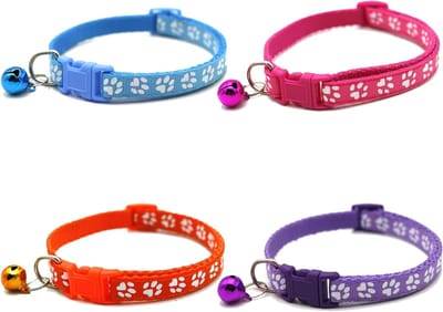 Set van 4 kattenhalsbanden met ratel, nylon hartvormig, veilig met snelsluiting, geschikt voor kittens en puppy's, verstelbare halsbanden voor huisdieren