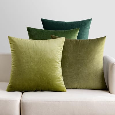 Dailygoods- Kussenslopen Fluwelen - 4 Stuks - Decoratieve Kussenslopen - 40 x 40 cm - Geschikt voor Bank/Slaapkamer - Zacht en Duurzaam - Kussenhoezen