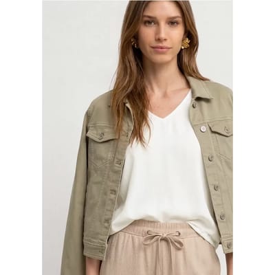 Blouseshirt met korte mouwen en V-hals
