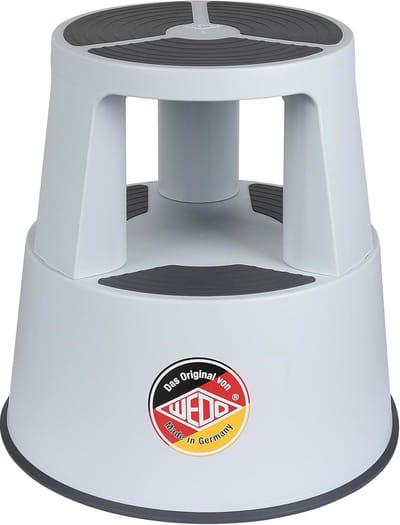 WEDO Rolkruk Super Step – robuuste opstapkruk van onbreekbaar kunststof, TÜV/GS-getest volgens EU-norm EN 14183-F, antislip & rolbaar, Made in Germany, hoogte ca. 43 cm, draagkracht 150 kg, lichtgrijs
