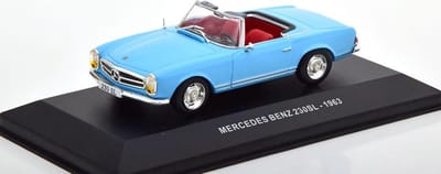 Mercedes-Benz 230SL Spider 1965 Light Blue