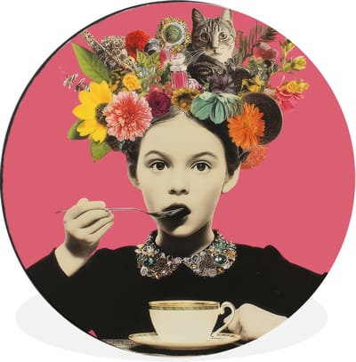 WallCircle - Wandcirkel - Muurcirkel - Meisje - Kopje - Bloemen - Roze - Aluminium - Dibond - 30x30 cm - Binnen en Buiten