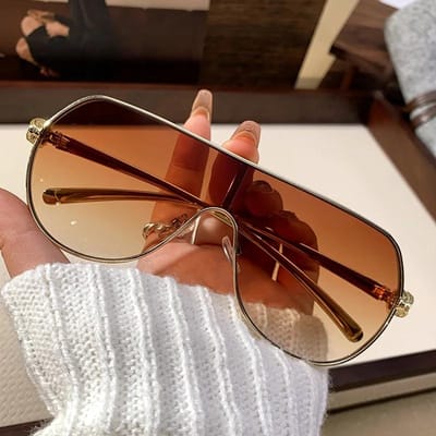 Luxe Mode Zonnebrillen voor Mannen Vrouwen Vintage Oversized Monturen Zomer Reizen Buiten Brillen UV Bescherming brown