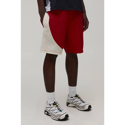 Ontspannen Pasvorm Gebogen Paneel Middellange Nylon Shorts | Red | Size XS