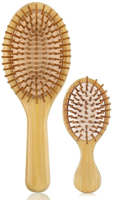 QTTVBTNA 2-delige Bamboe Haarborstel Set – Paddle Ontklittingsborstel en Mini Reisbureau Borstel – Natuurlijke Houten Haarborstel voor Hoofdmassage