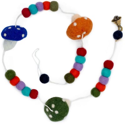 Ancient Wisdom - Wandkleed - Vilt wanddecoratie paddenstoelen diverse kleuren - interieuraccessoires - muurdecoratie - viltproduct - kunstwerk