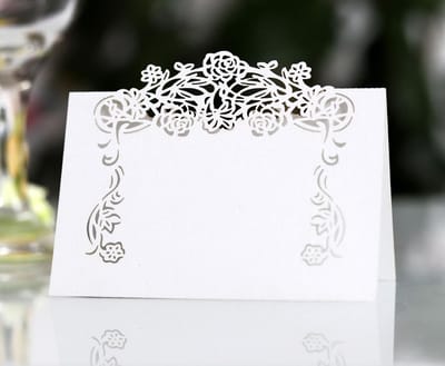 Dailygoods- Tafelkaarten 100 stuks - Parelmoerpapier - Bruiloft/Verjaardag - Plaatskaarten - Decoratie - Hoogwaardig en duurzaam - Naamkaartjes