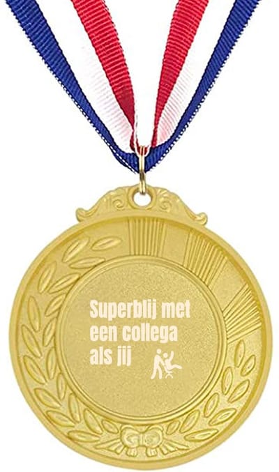 Akyol - superblij met een collega als jij medaille goudkleuring - Collega - beste collega - cadeau collega - school - bedankje - afscheidscadeau - bedank cadeau