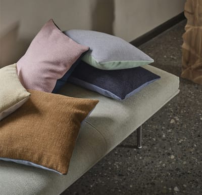 Muuto Mingle Kussen - 35 x 55 cm - copper brown/light blue
