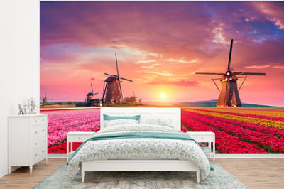 Behang - Fotobehang Bloemen - Windmolen - Tulpen - Zonsondergang - Roze - Breedte 295 cm x hoogte 220 cm