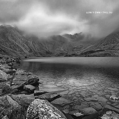 Llyn Y Cwn - Twll Du (CD)