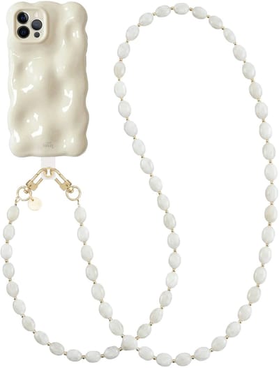 xoxo Wildhearts Bubbly case Cloud Dancer - Ocean Sand Cord (lang) - Geschikt voor iPhone 12 Pro Max - Hoesje met bobbeltjes inclusief telefoonkoord - Krullende golfvorm - schokbestendig - Telefoonhoesje met koord - Koord ook afneembaar - Beige