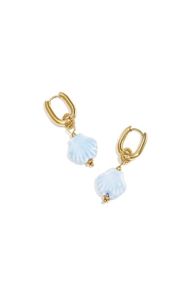Squoval oorbellen met hangende schelp - Babyblauw