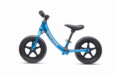 WEEZEE Loopfiets | 10 inch Loopfiets voor Kinderen | Loopfiets vanaf 2 Jaar | Ultra Lichtgewicht Loopfiets 2.45 kg | Verstelbaar Stuur en Zadel | Voetensteun | ISO 9001 + 14001 | Blauw