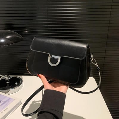 Modieuze Okseltas voor Dames Nieuwe Lente- en Zomermode One shoulder Vierkante Tas Commuter Crossbody Tas Zadeltas black