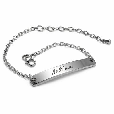 Armband met graveer, Armband met naam, Gepersonaliseerde armband met naamgravure - minimalistisch zilverkleurig ontwerp, Armband met naamplaatje ,graveerarmband