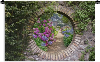 Wandkleed - Wanddoek - Doorkijk - Bloemen - Hortensia - Zomer - 180x120 cm - Wandtapijt