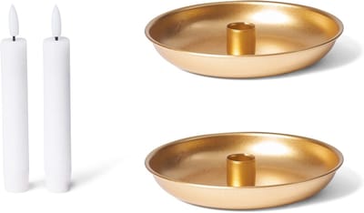 Novaliv set van 2 kaarsenhouders 13cm metaal ronde tafelkaarsen goud mat met flikkerende LED premium kaars op batterijen kaarsenstoker kaarsenbord decoratieve schaal kerst scandinavisch chique kaarsenhouder