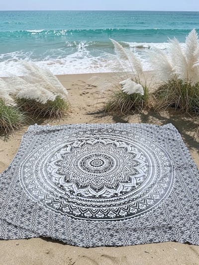 Lindian style - XL strandkleed - dun strandlaken - Mandala kleed - Grijs/wit - Tweepersoons strandlaken