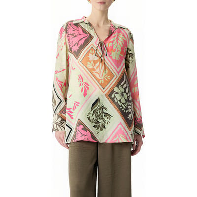 Vrouwelijke lichthandige lange mouwen viscose blouse COMMA