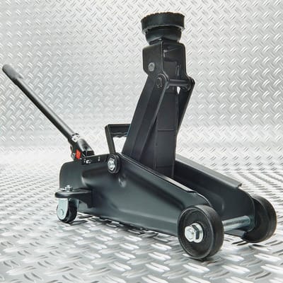 Datona® Autokrik - Hydraulische Garagekrik 2 ton - max Hefhoogte 32 cm - Compact auto krik - Incl. Opbergkoffer en zwenkwielen - 12 kg