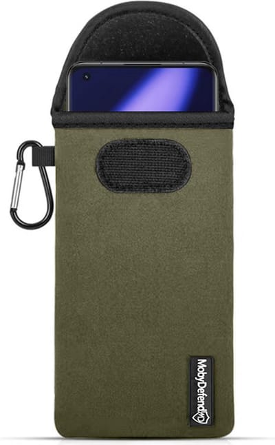 MobyDefend Hoesje - Geschikt voor OnePlus 11 - Neopreen Pouch Met Karabijnhaak - Insteek - Riemlus - Groen