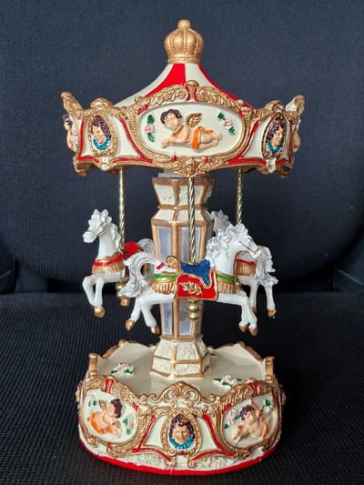 Vintage Muziekdoos Carrousel La Donna è mobile - Speeldoos Vintage Carrousel - (hxbxd) ca. 23cm x 13,5cm x 13,5cm