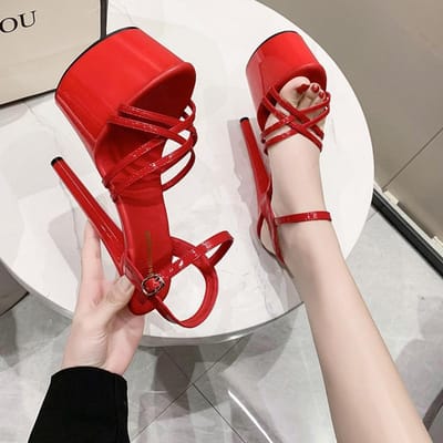 Ronde kop waterdichte platform lente en zomer mode nieuwe stiletto super hoge hak vrijetijdsbruiloft mode sandalen dames enkele schoenen 43 red
