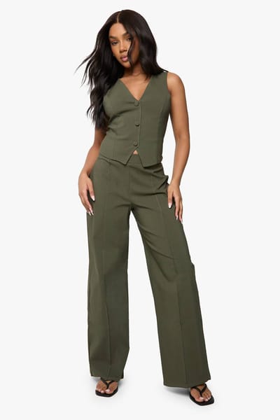 boohoo Dames Super Stretch Gilet & Naad Vooraan Rechte Broek | Kaki | Maat: 38