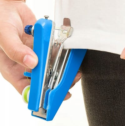 Handnaaimachine - Handig voor Onderweg en op Reis - Mini Naaimachine - Draagbare Hand Naaimachine - Naaien - LOUZIR