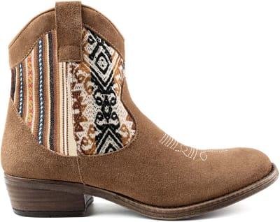 Inkkas Desert Western Boot dames cowboylaars – lichtbruine suède Western enkellaars met authentiek Peruaans textiel & rubberzool – comfortabele hak – duurzame keuze, maat 39