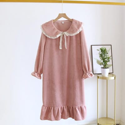 Nieuwe Herfst en Winter Nachtjapon Dames Flanellen Lange Rok Dames Ruches Casual Dikke Dames Lange Mouwen Rok L