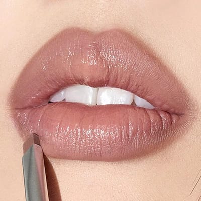 [TWEE STREEP VIER] Sculpt Lip Shaper 0,36 g OUT TEDDY