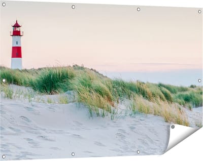 Gards Tuinposter Strand en Duinen met een Vuurtoren - 120x80 cm - Tuindoek - Tuindecoratie - Wanddecoratie buiten - Tuinschilderij