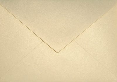 Metallic (parelmoer) crème enveloppen C6 - 114 x 162 mm - A6 - 25 stuks - NK natgelijmde - 120 gram - Aster Metallic - Netuno