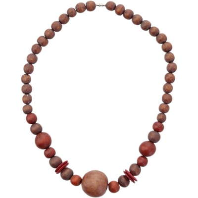 Behave – ketting met houten kralen en rood detail – statement stijl